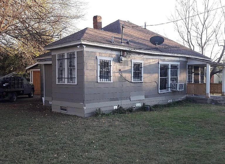 Dallas House: 2516 Lawrence St