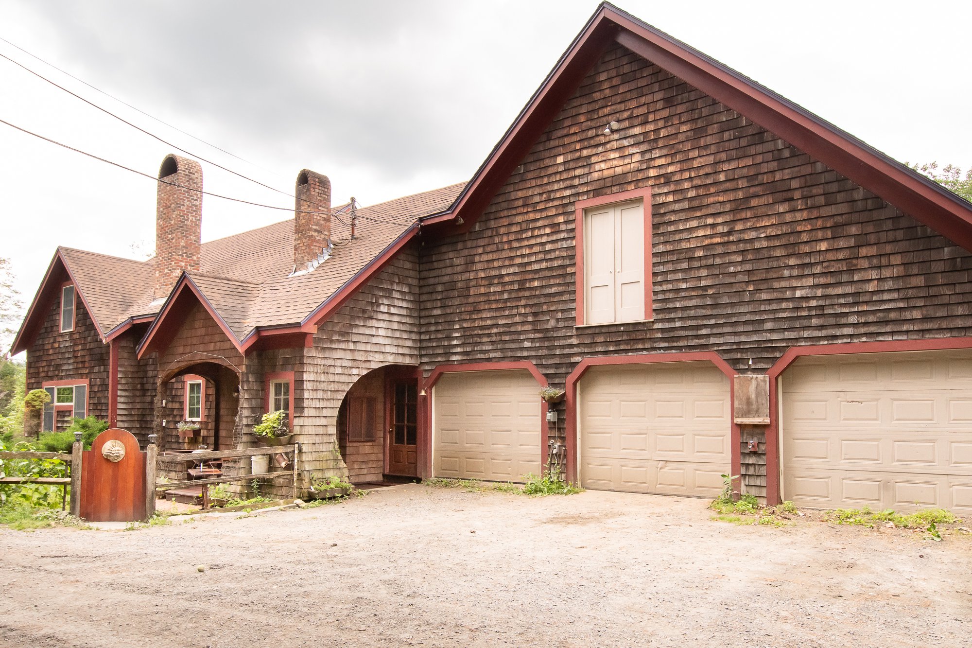 Bethel Single Room: 477 Dunham Rd.