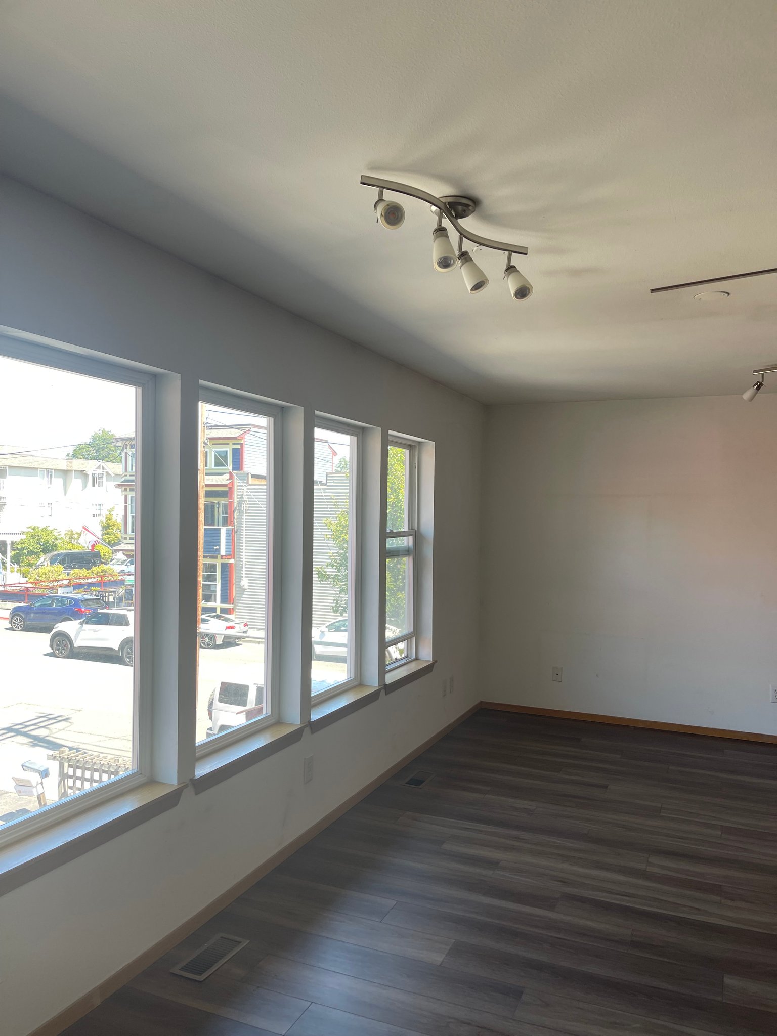 Laconner Other: 101 N 1st st #7