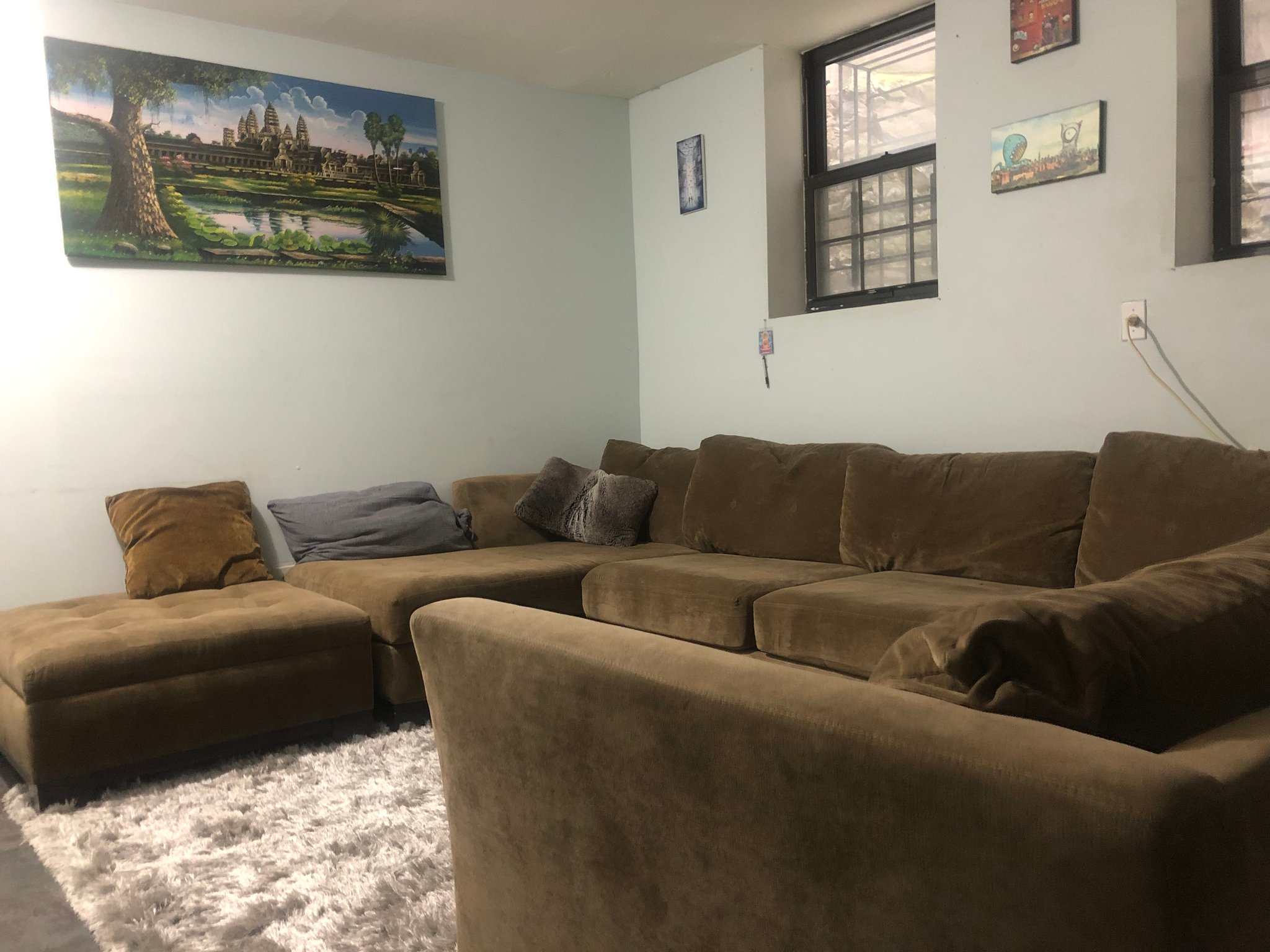 Brooklyn Single Room: 558 Lafayette Ave