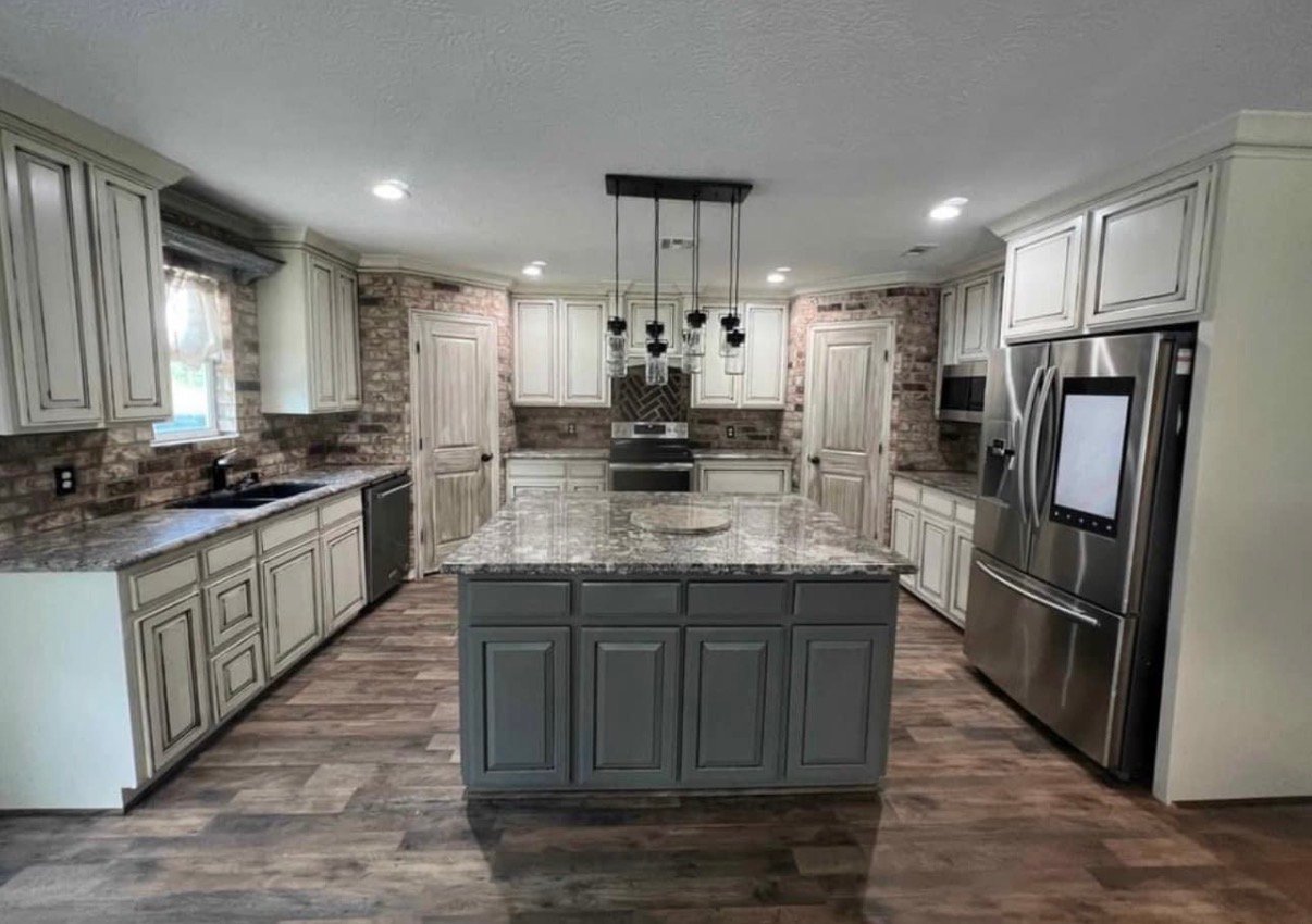 Beaumont House: 2770 S Major Dr
