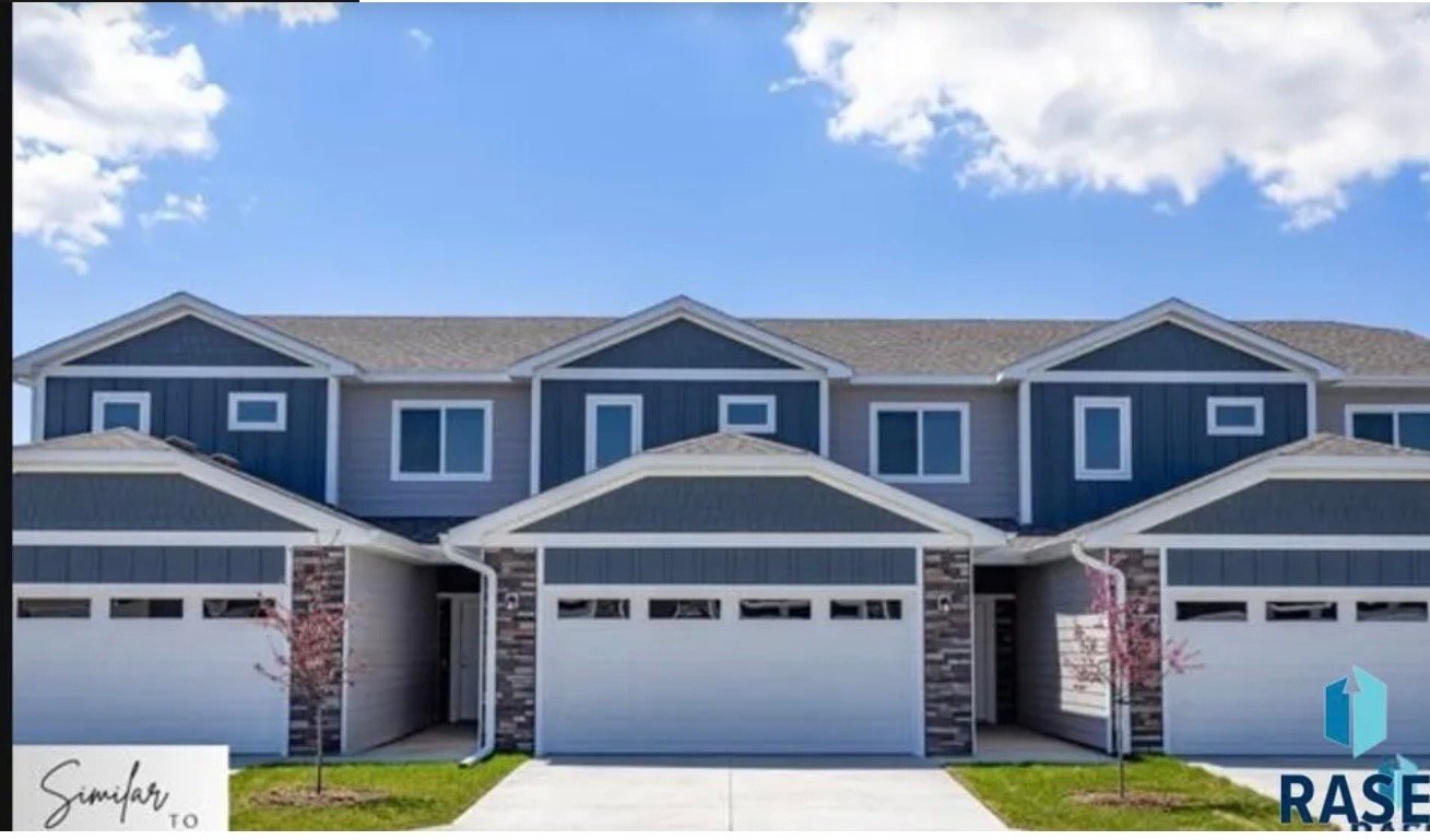 Sioux Falls Townhome: 1263 N Marion Rd