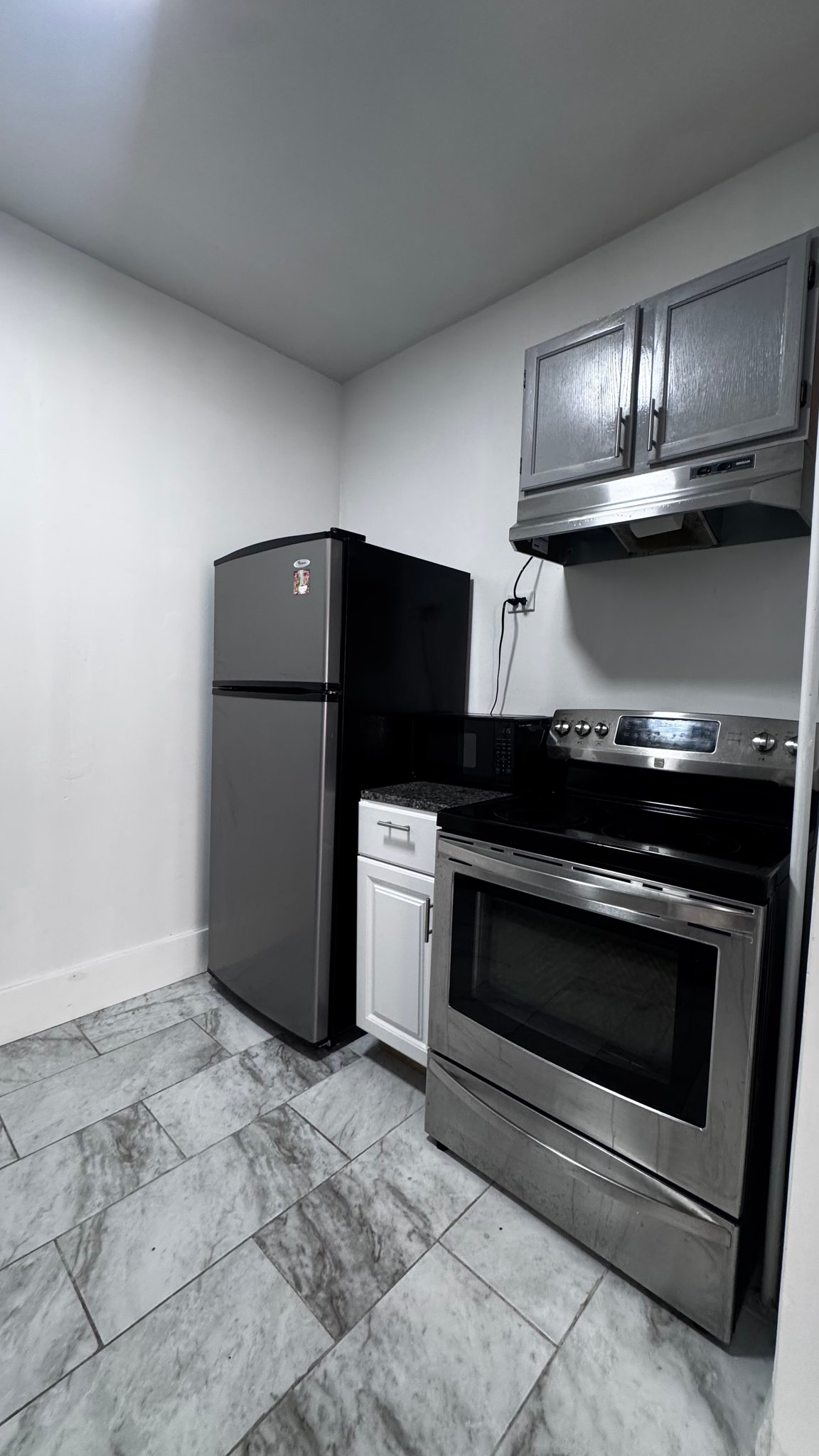Hazleton Apartment: 306 N 5th St