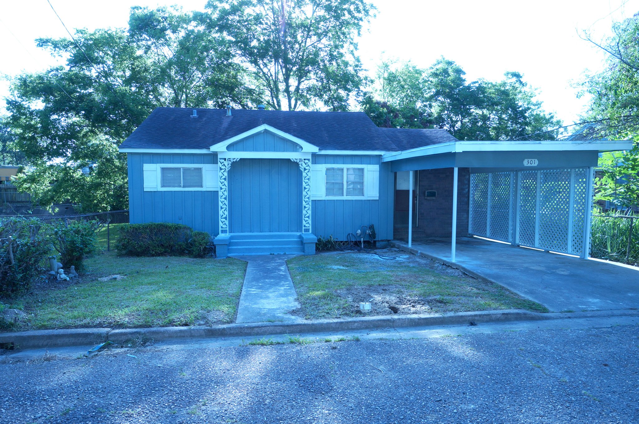 Opelousas House: 301 Hill Side