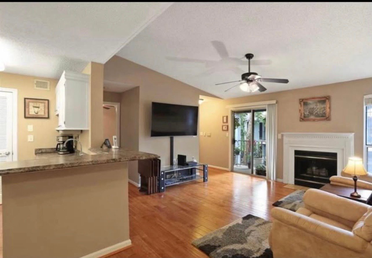 Atlanta Apartment: 642 Granville Ct