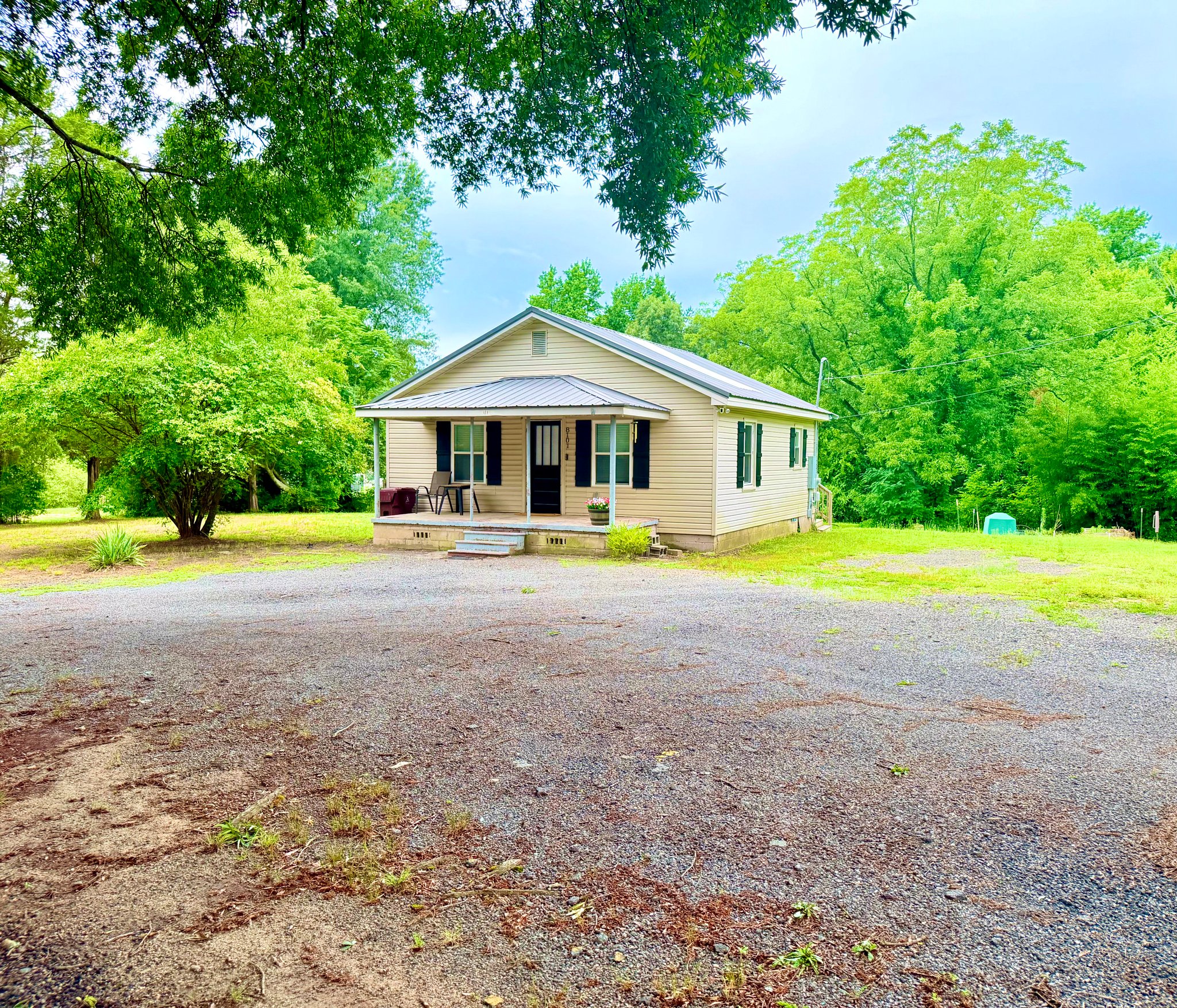 Kannapolis House: 8101 Freeze Rd