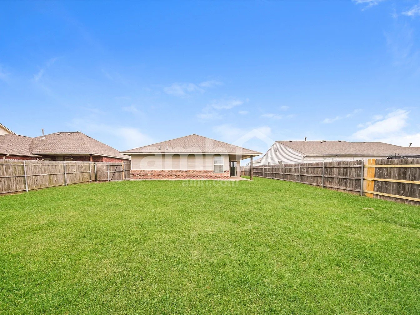 Moore House: 1608 Ginger Ave