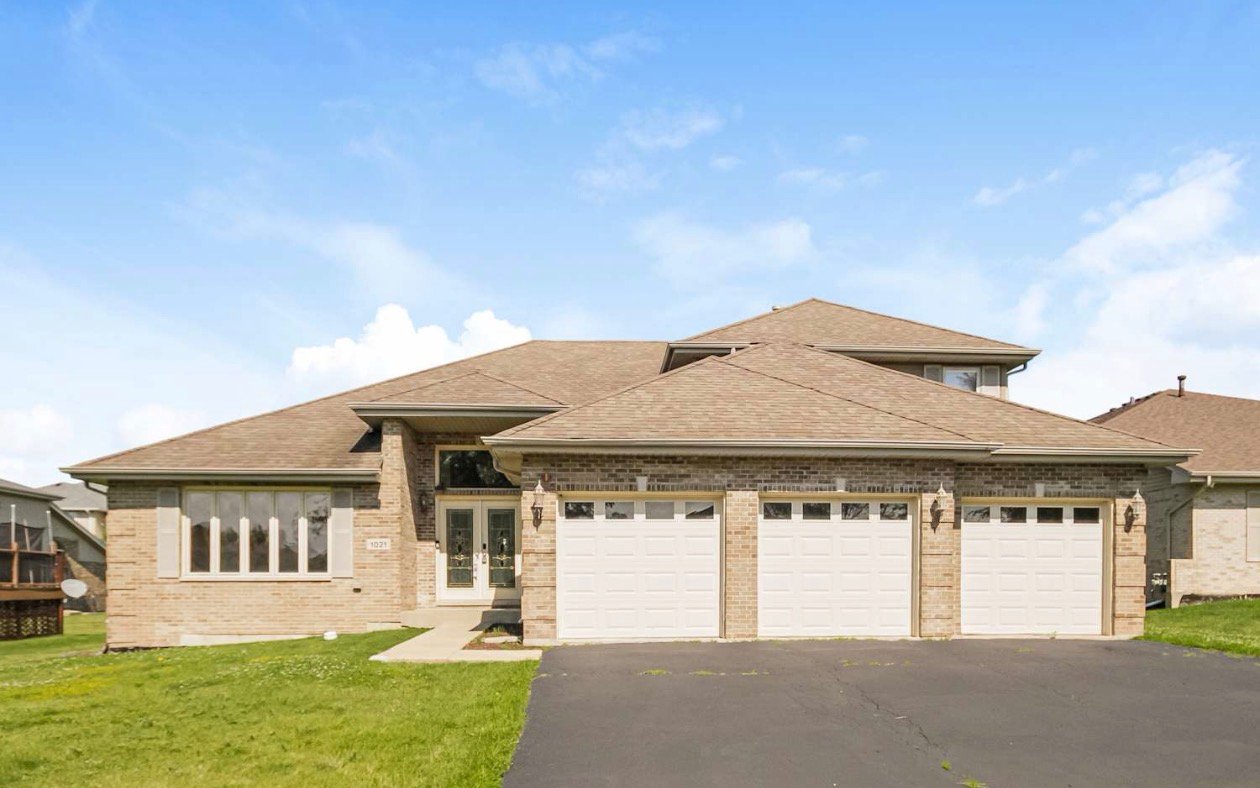 Matteson House: 1022 Amlin Ter