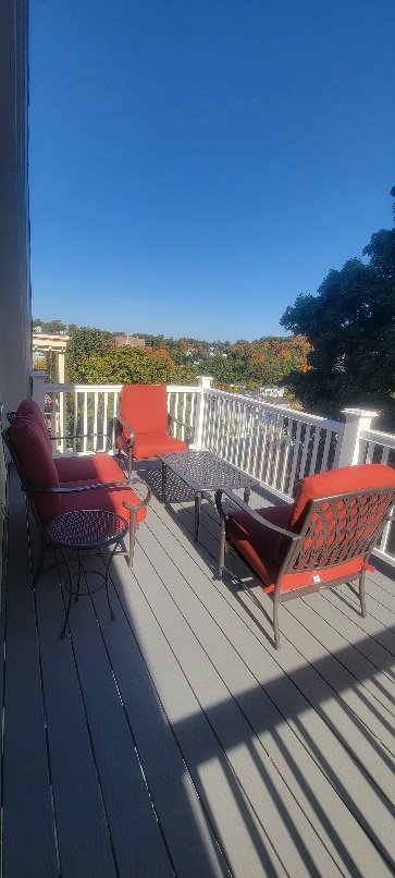 Roslindale Condo: 60 Montvale St