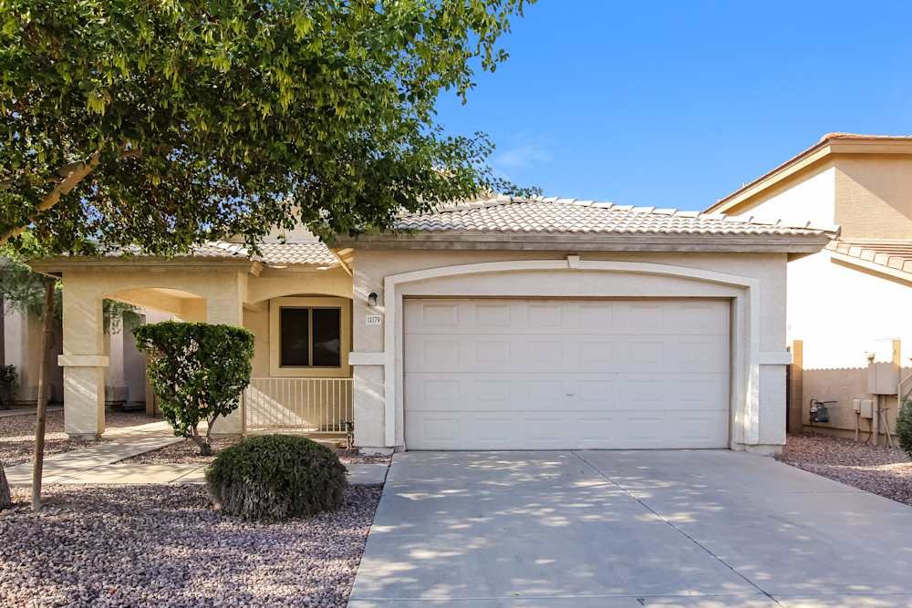 Avondale Townhome: 11177 W Berkeley Rd
