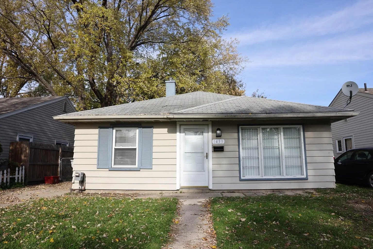 Hazel Park House: 1453 E Goulson Ave