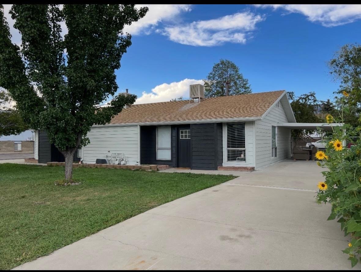 Orem House: 170 W 975 N