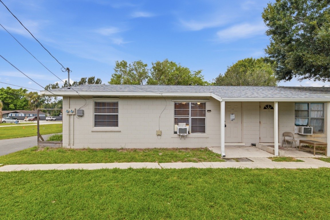 Vero Beach Multiplex: 1406 34th Ave