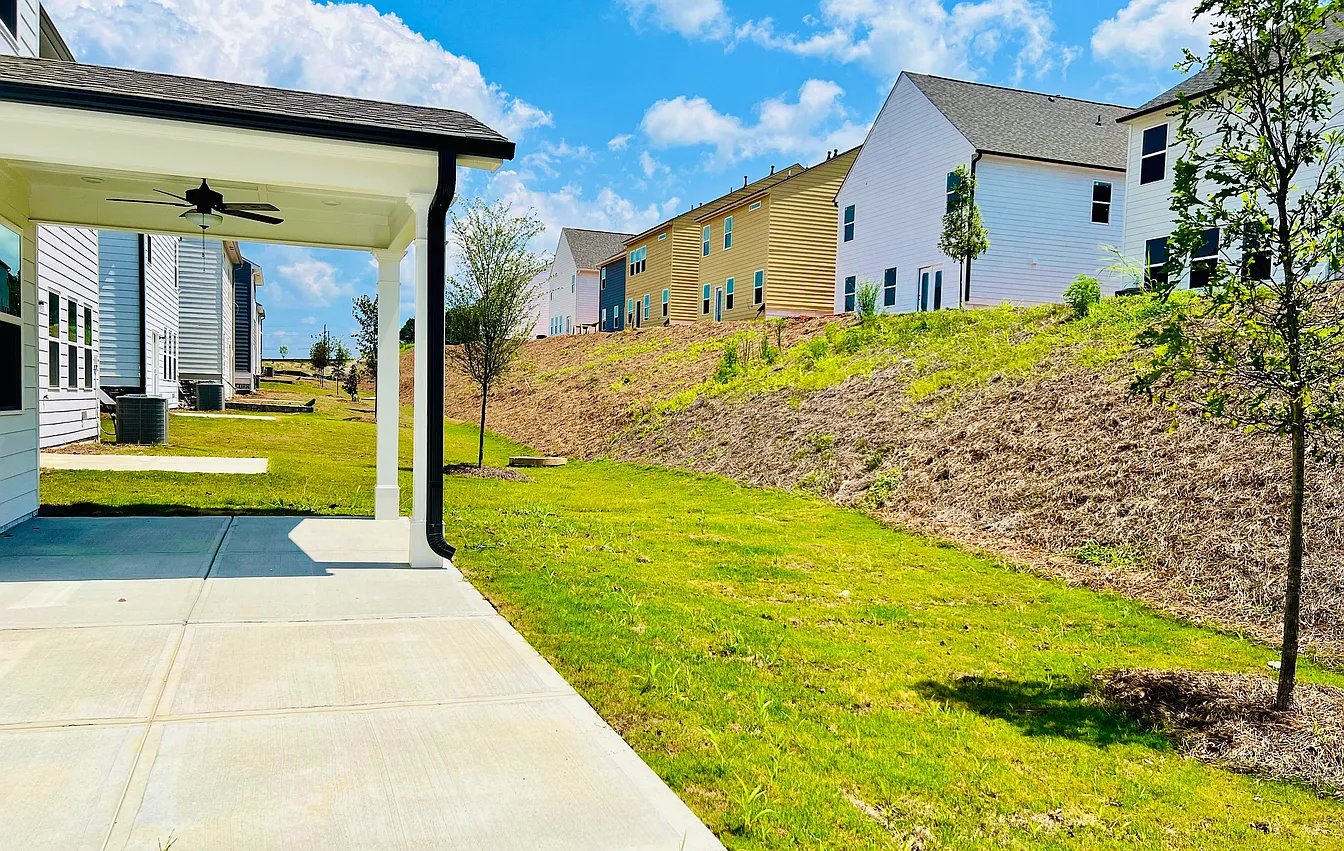 Dawsonville House: 34 Shelter Ln E