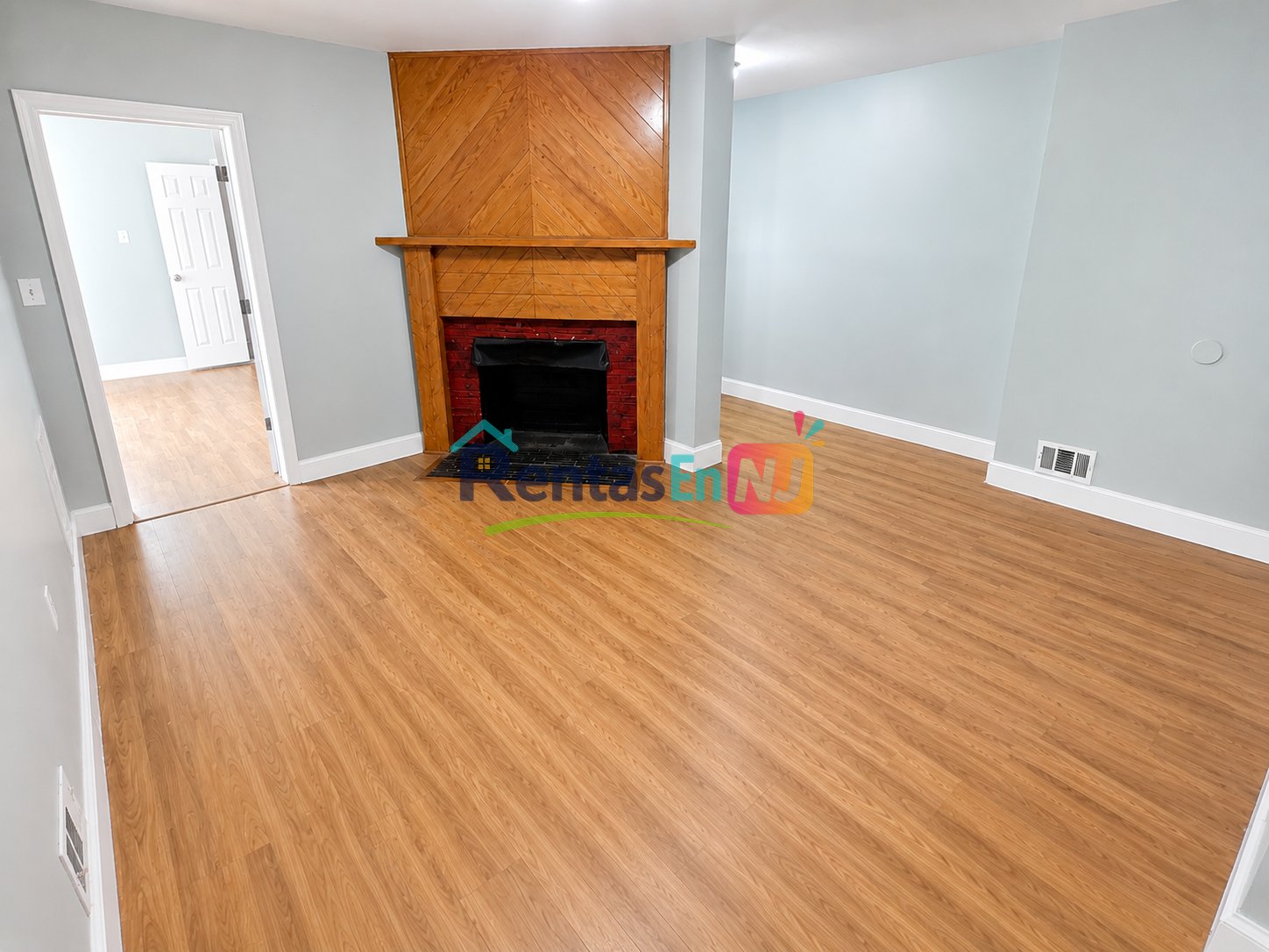 East Orange Condo: 135 S Clinton St