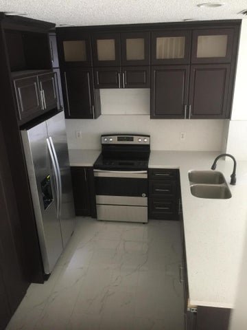 Pembroke Pines Townhome: 401 SW 120th Avenue