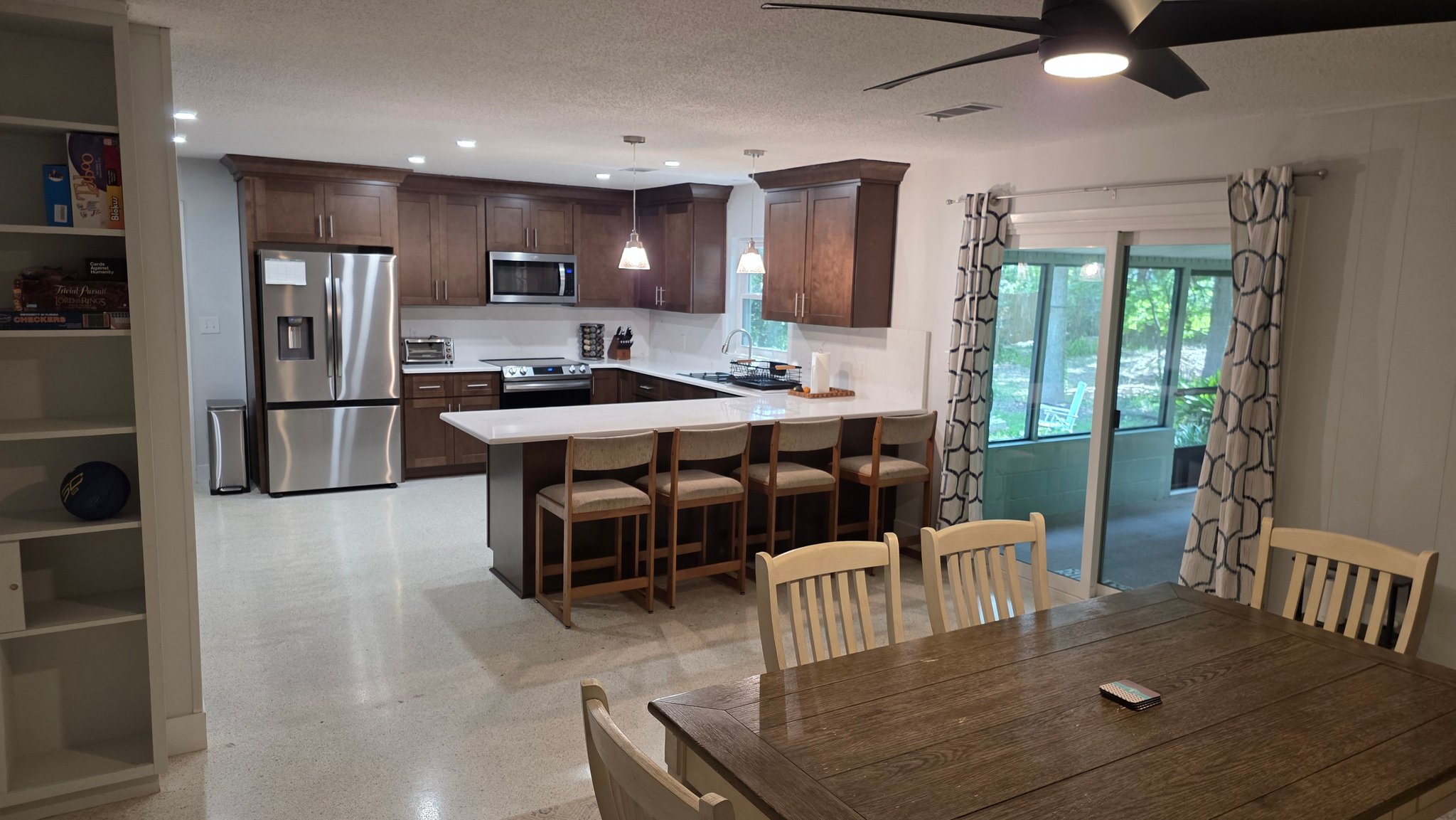 Gainesville House: 307 NW 91st St