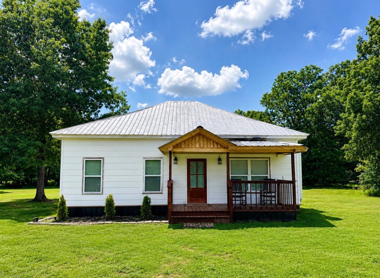Red Banks House: 192 Taska Rd