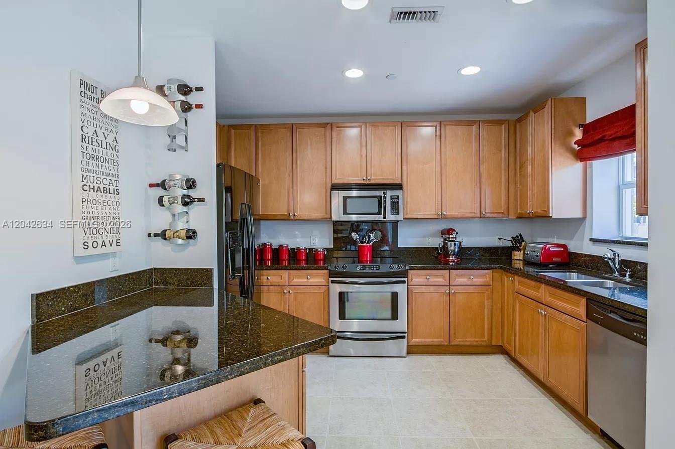 Fort Lauderdale Townhome: 708 SE 15th Street 5