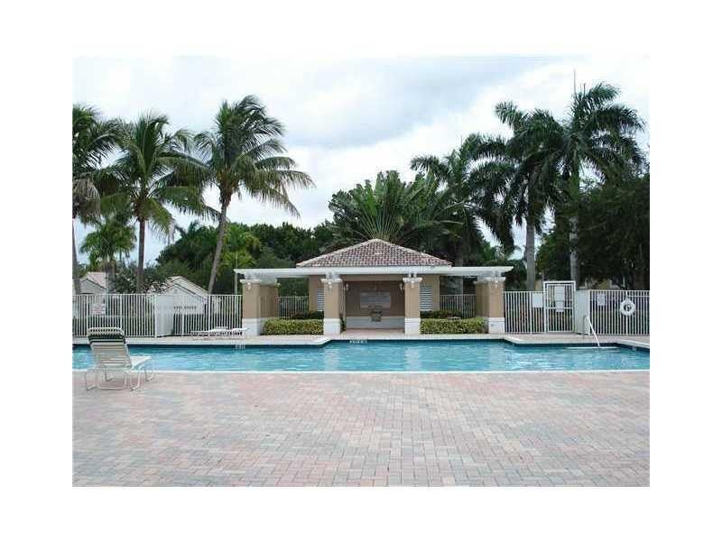 Weston Townhome: 2154 Madeira Drive 2154
