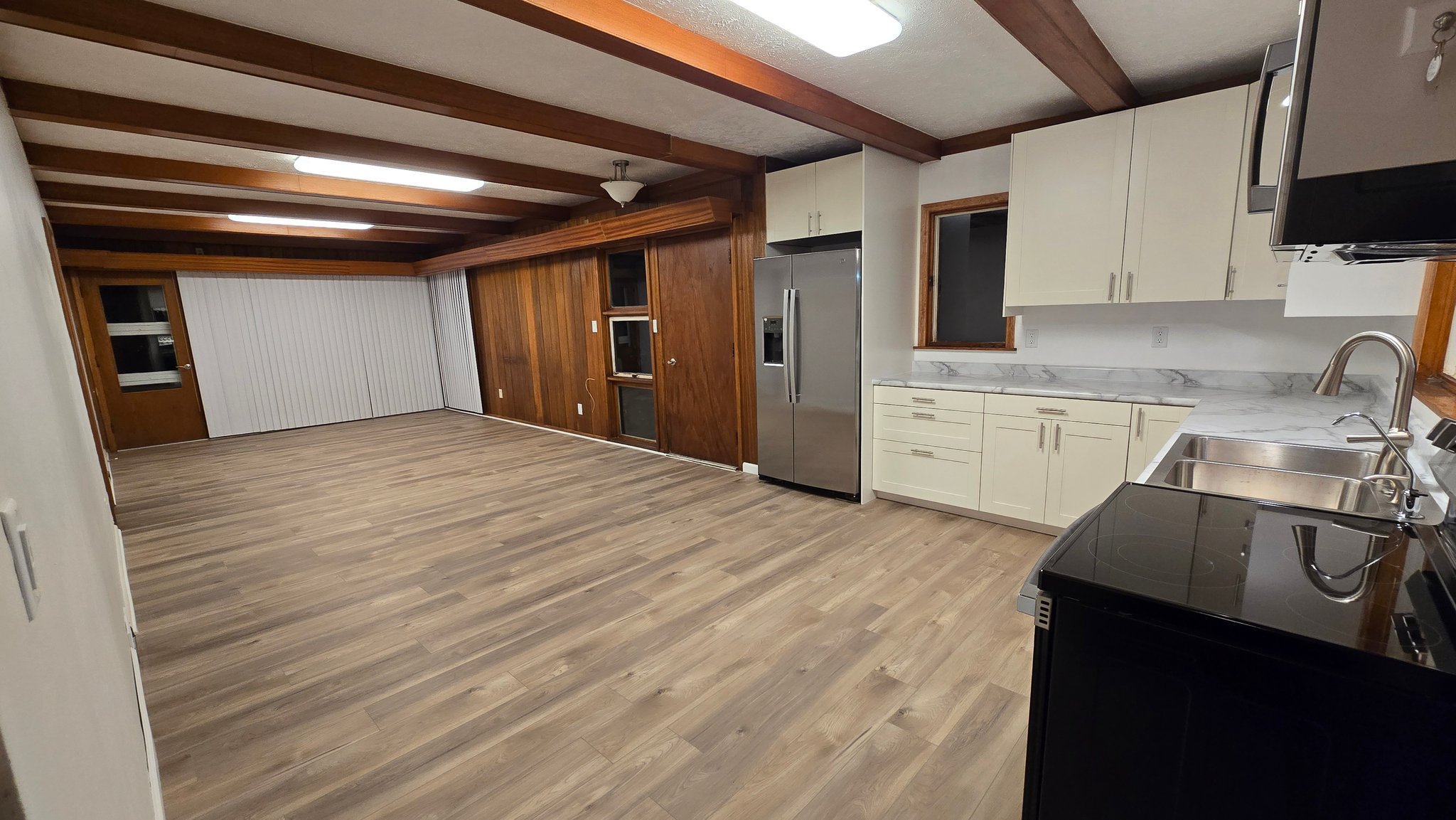 Glen Ullin House: 312 S 4th St