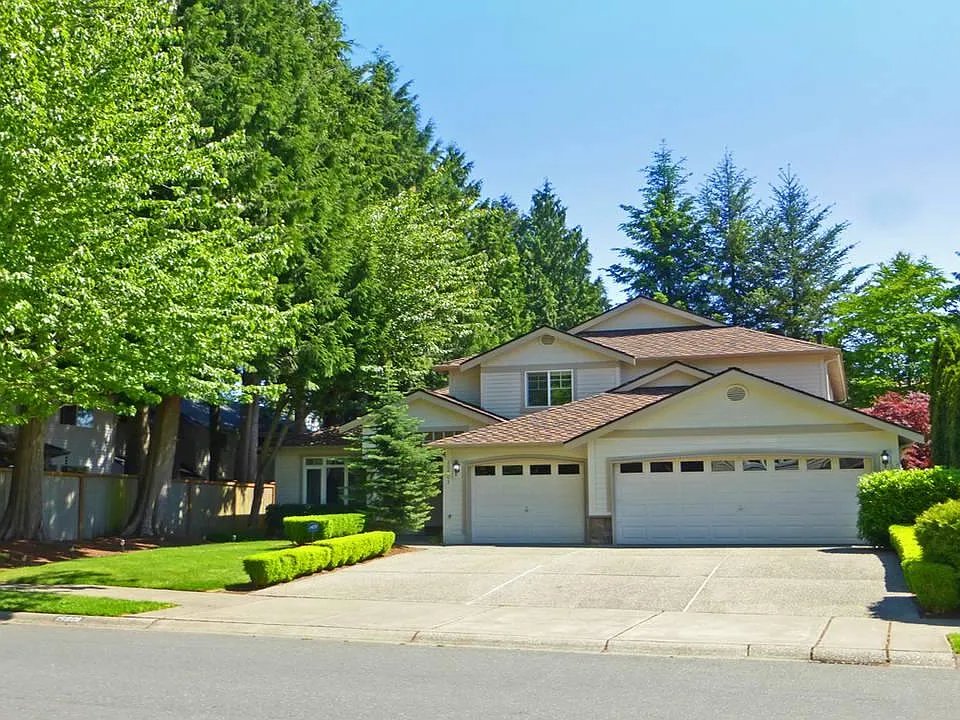 Mill Creek House: 15601 32nd Ave SE