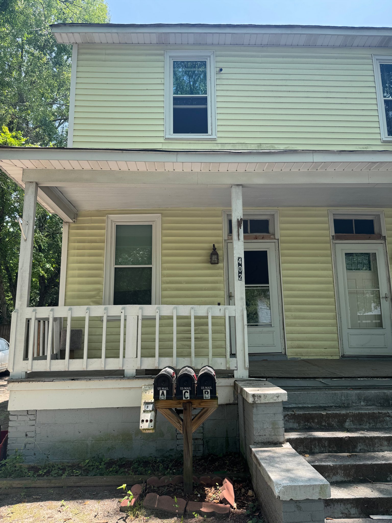 Columbia Multiplex: 402 Florida St