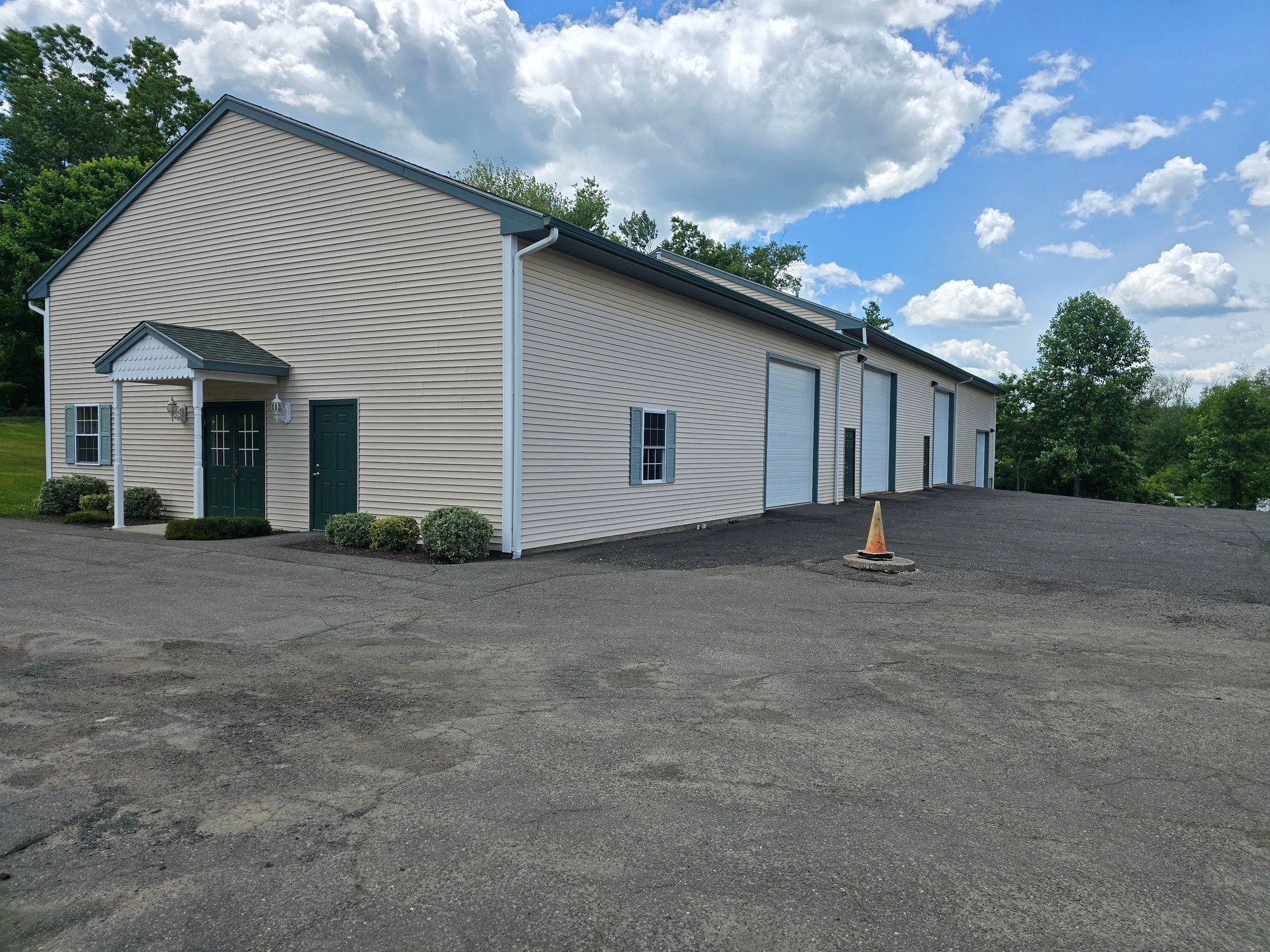 Bethany Other: 443 Fairwood Rd
