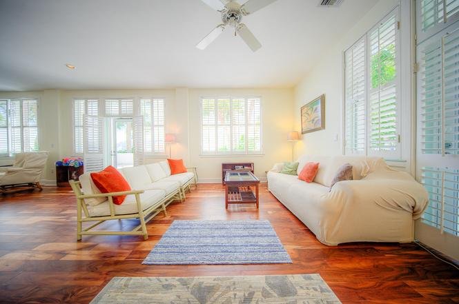 Key West Condo: 115 Front St #103