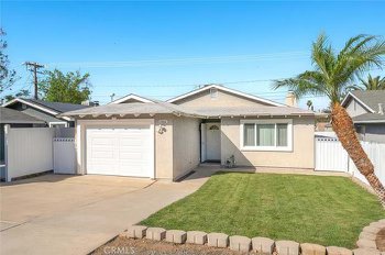 Lake Elsinore House: 17616 Sutherland