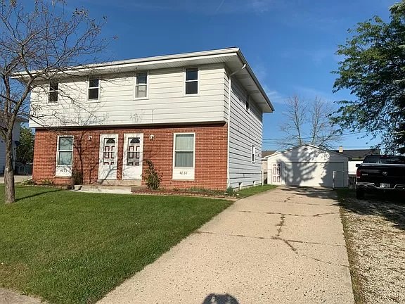 Kenosha Townhome: 4835 44th Ct