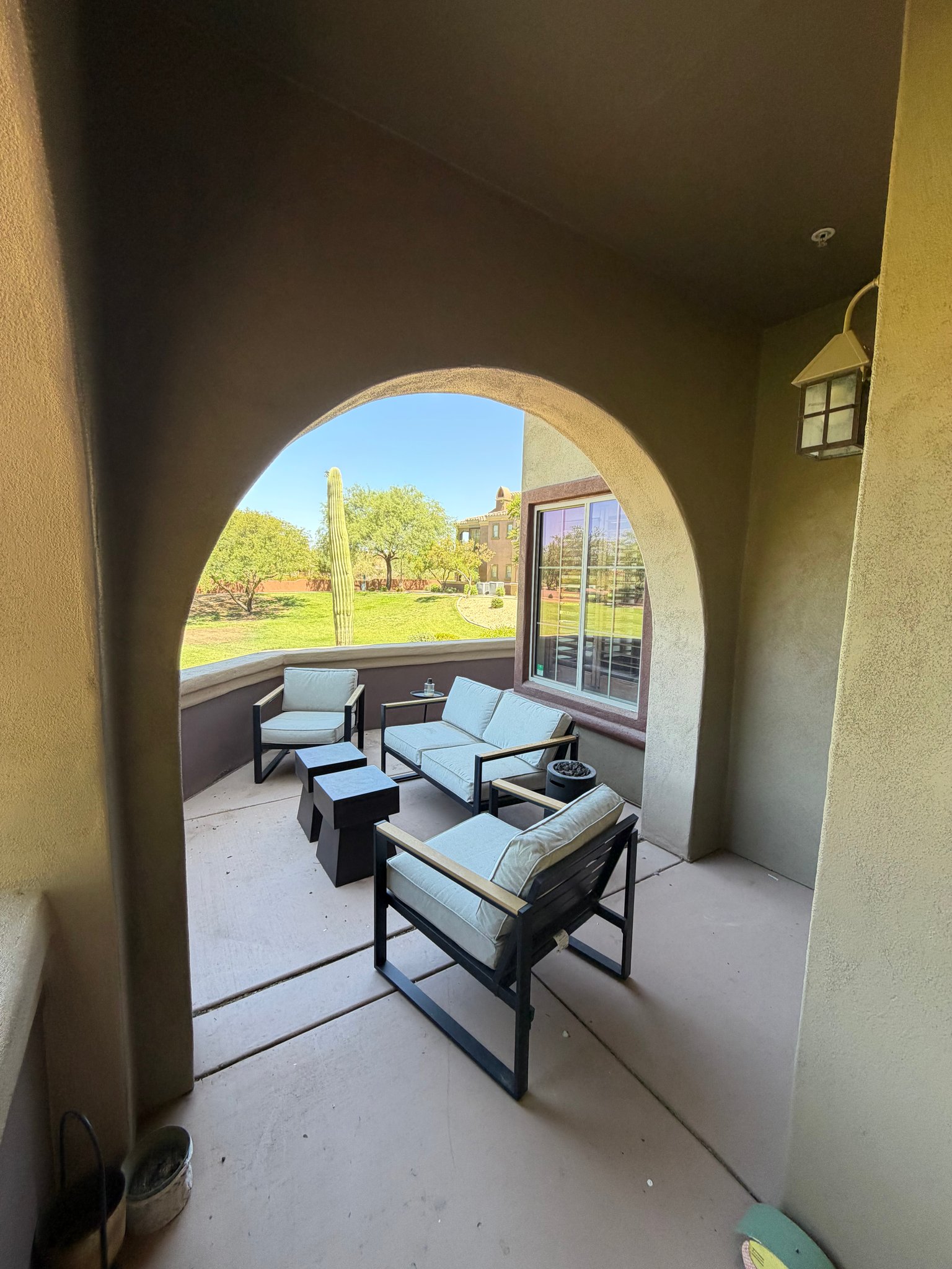 Phoenix Condo: 3935 E Rough Rider Road