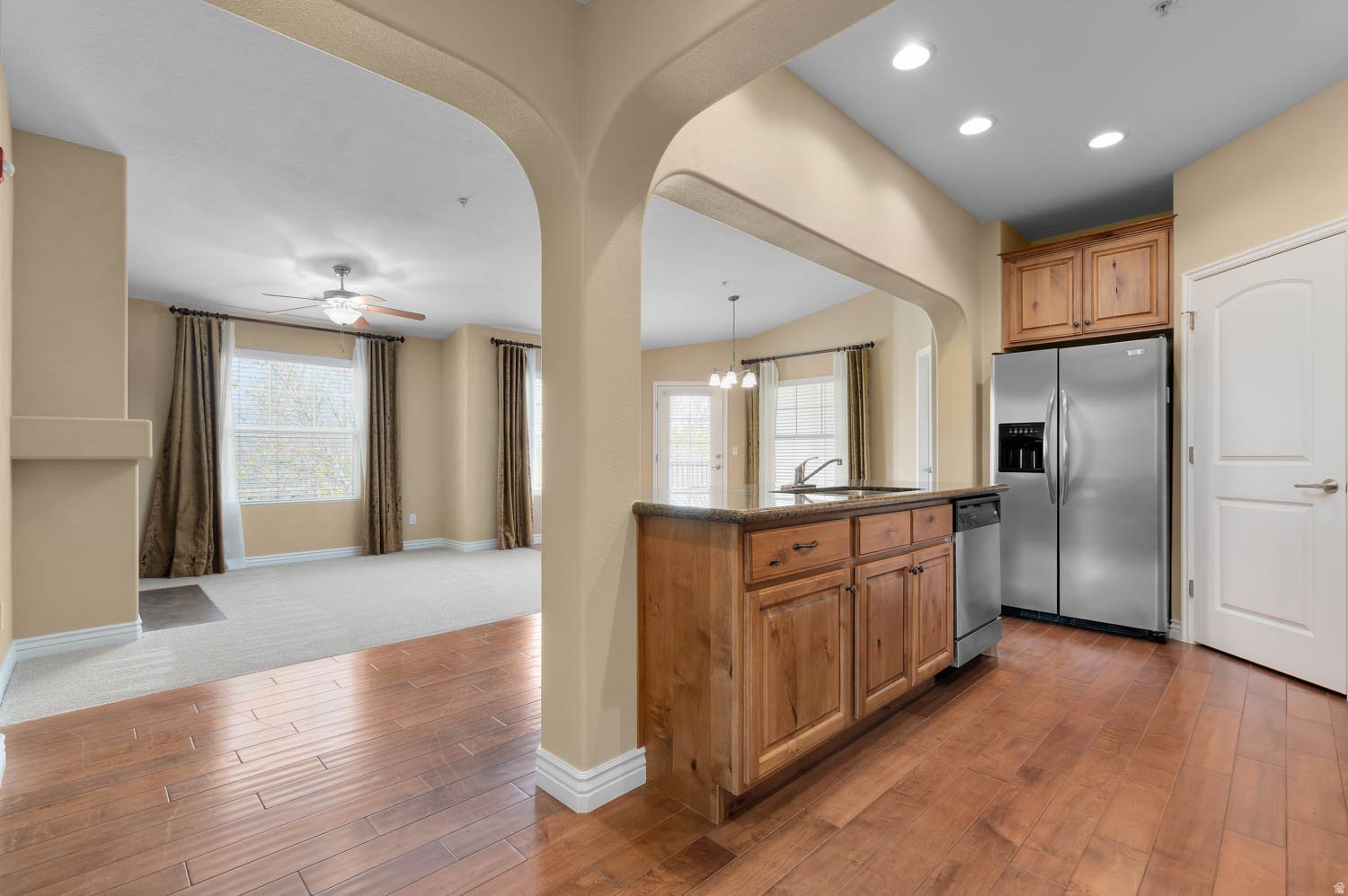 South Jordan Condo: 11754 S Grandville Ave