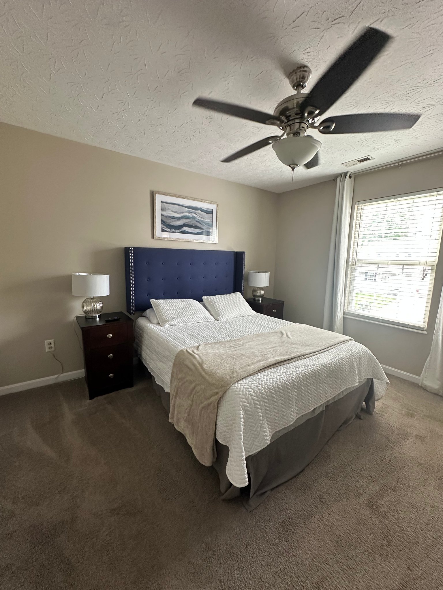 Elizabethtown Single Room: 207 Vineyard Road