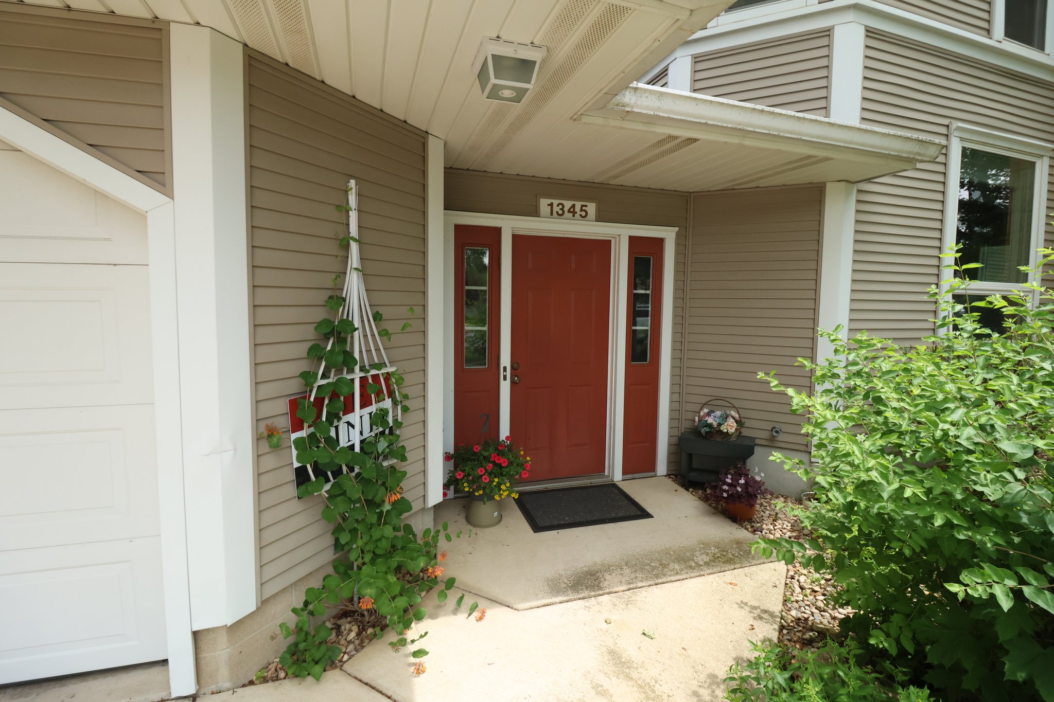 Black Earth Multiplex: 1345 Blue Mounds Street