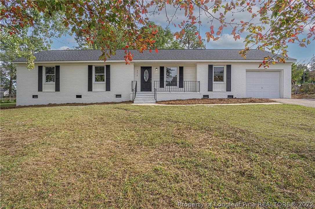 Fayetteville House: 5219 Remington Rd