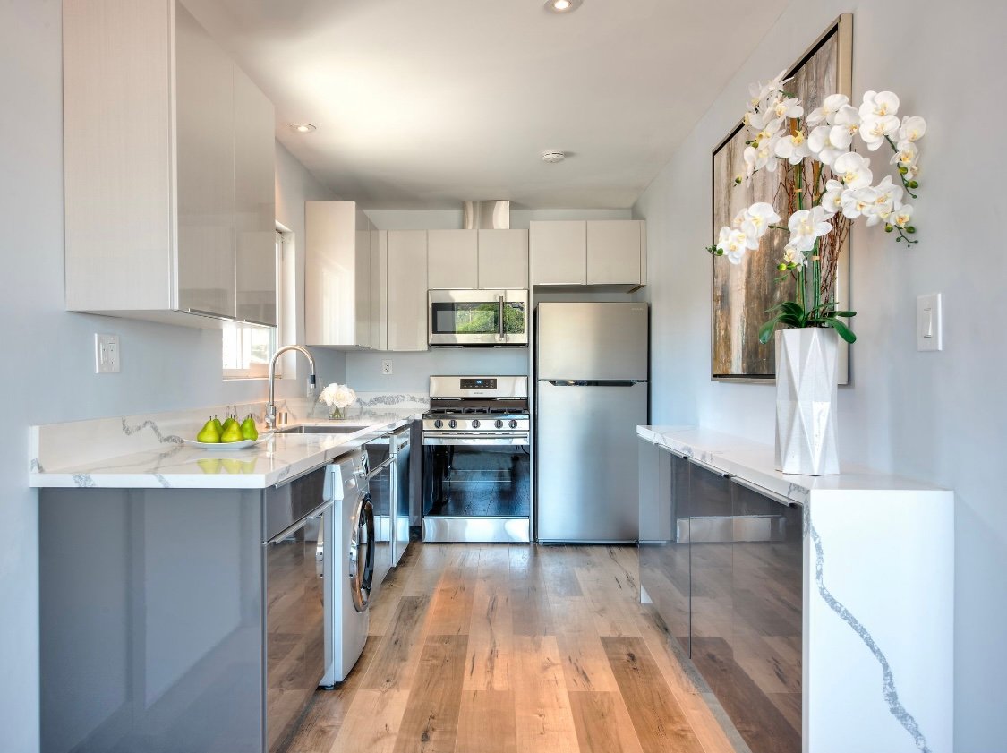 Los Angeles Apartment: 141 San Pascual Avenue