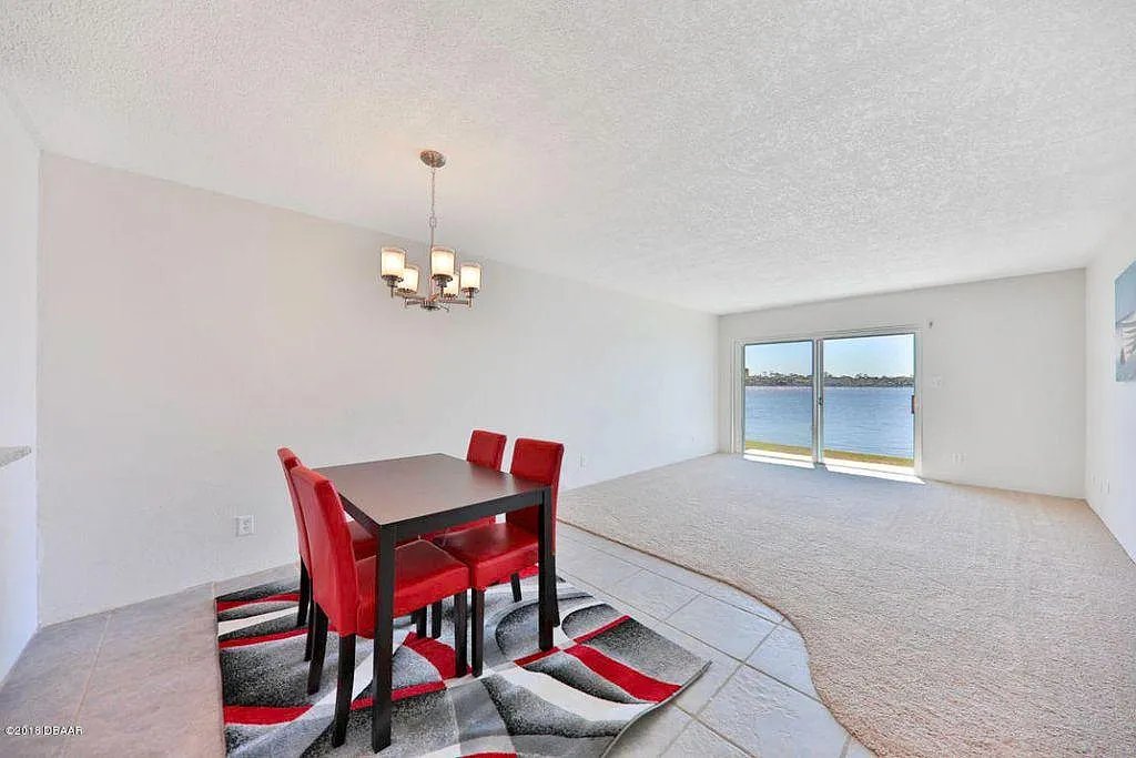 Daytona beach Condo: 2901 N Halifax ave