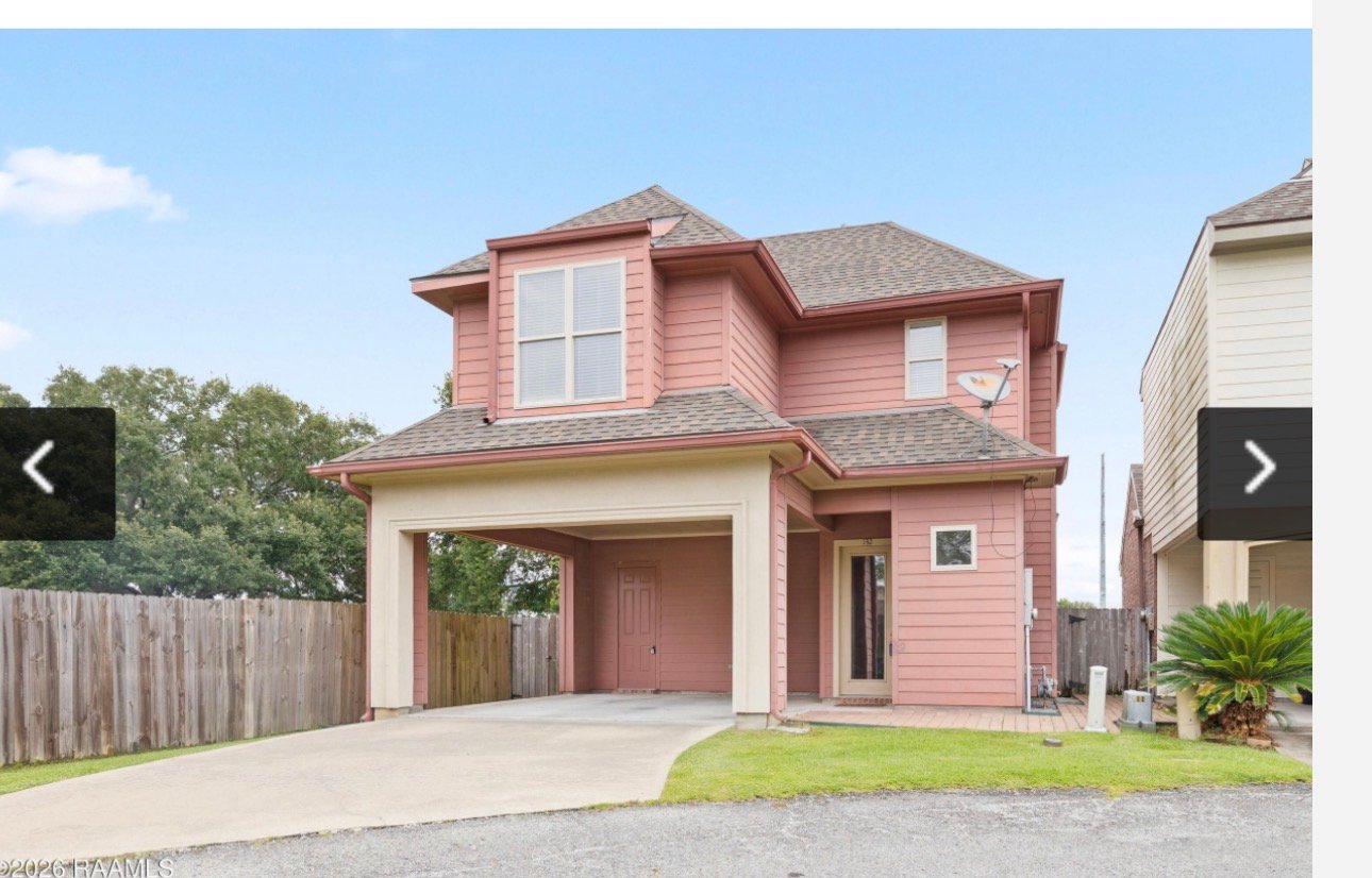 Lafayette Townhome: 132 Laguna Ln