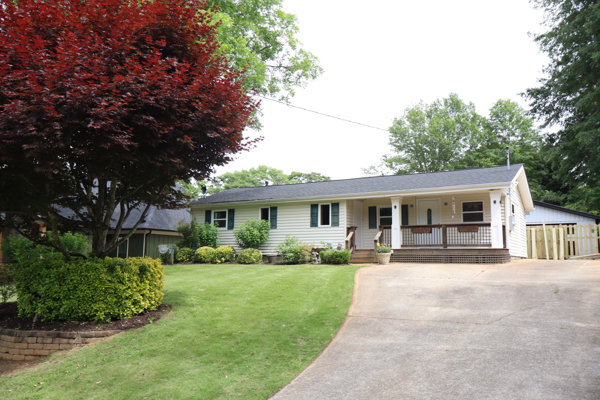 Gainesville House: 3432 Gilleland Circle