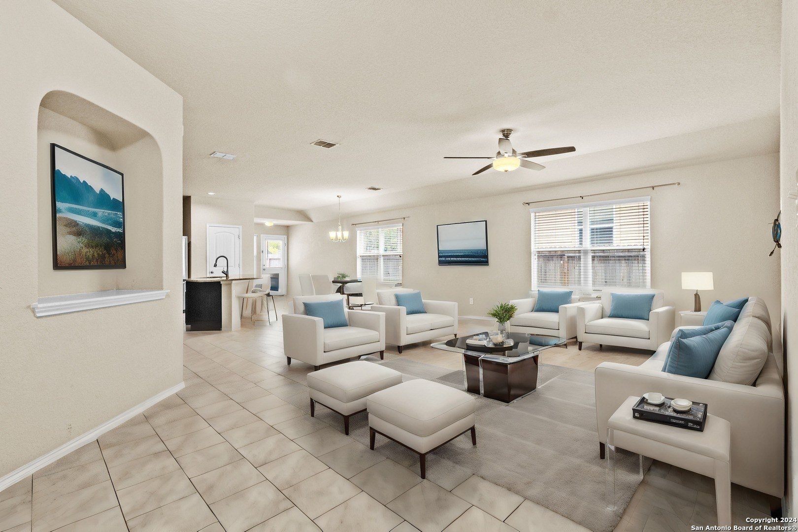 San Antonio House: 1804 Aspen Silver