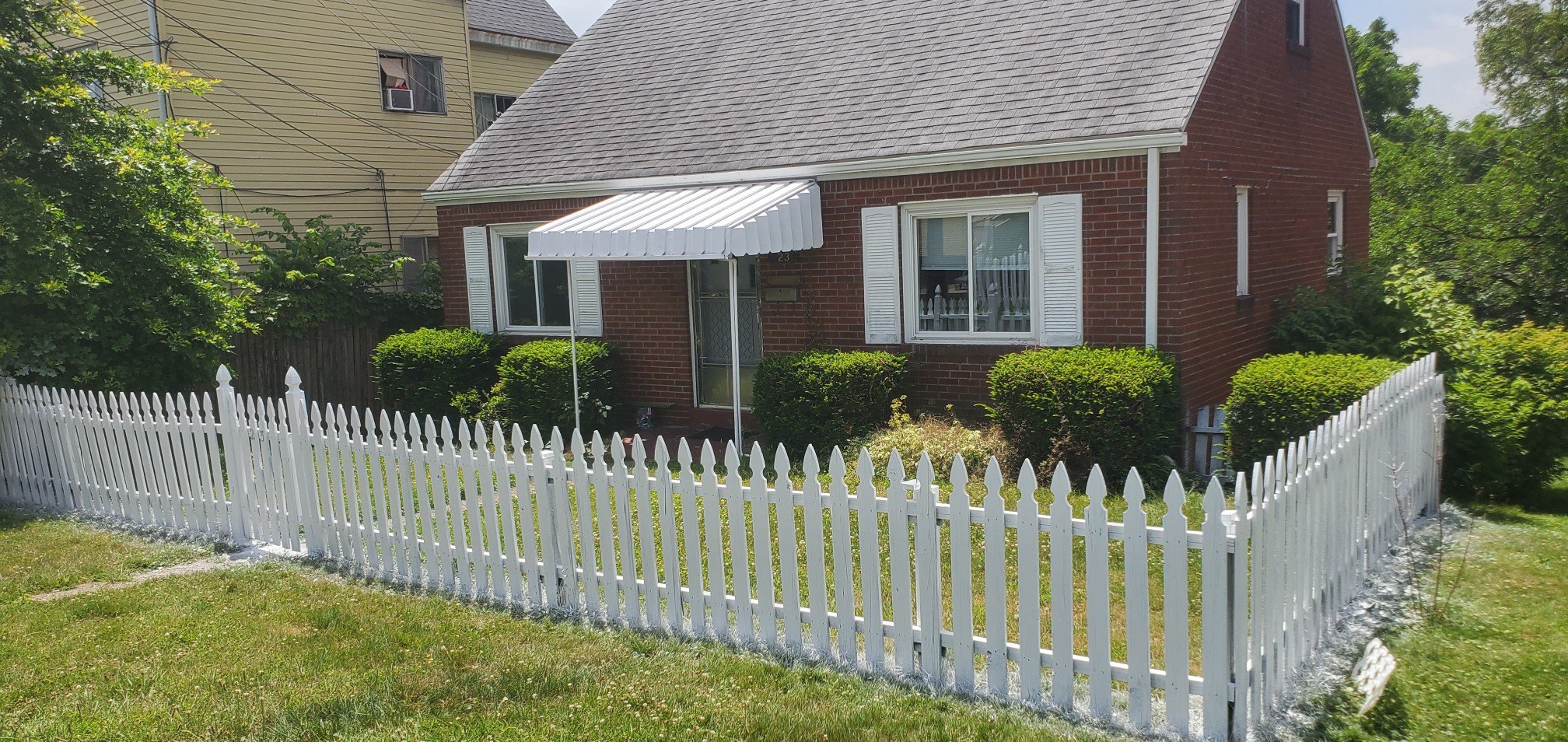 Pittsburgh House: 23 briggs st