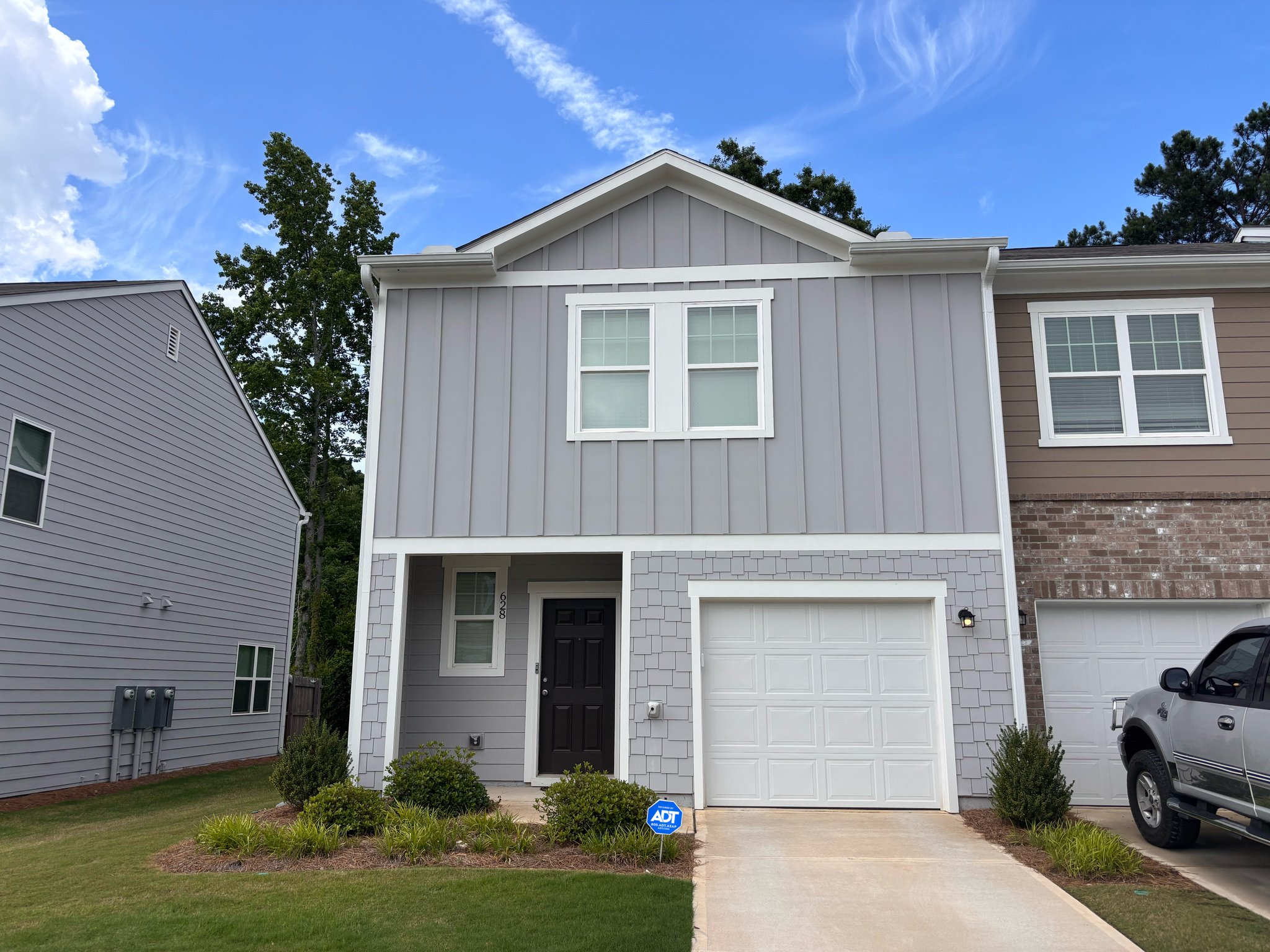 Locust Grove Townhome: 628 Jervis Way