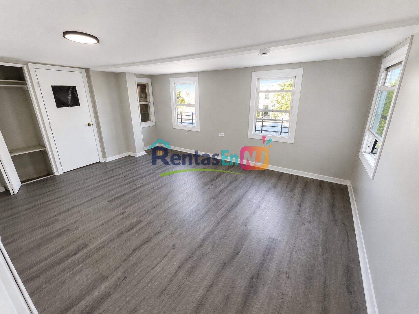 Newark Condo: 809 Summer Ave