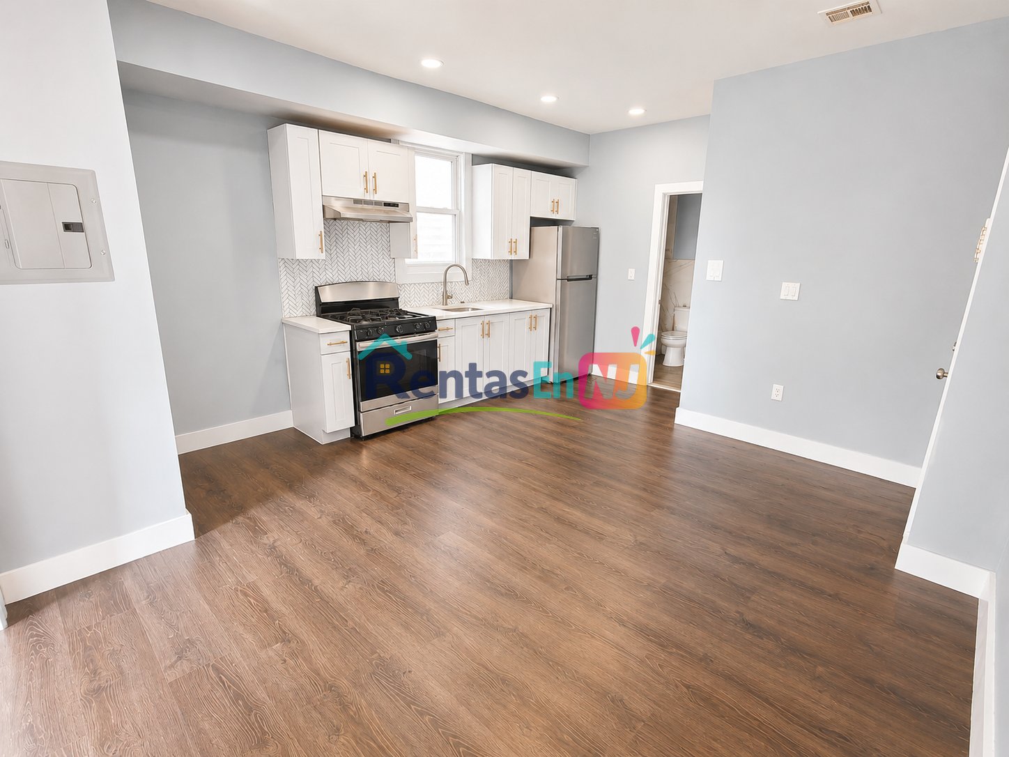 Newark Condo: 61 16th Ave