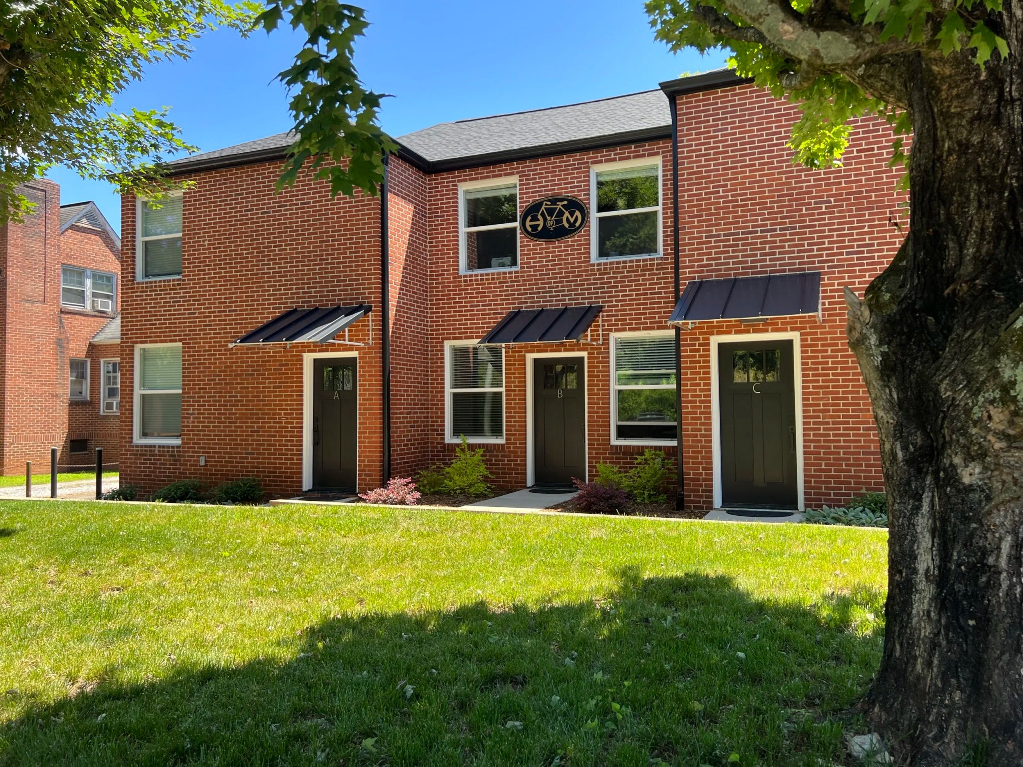 Morganton Townhome: 108 E Catawba Street