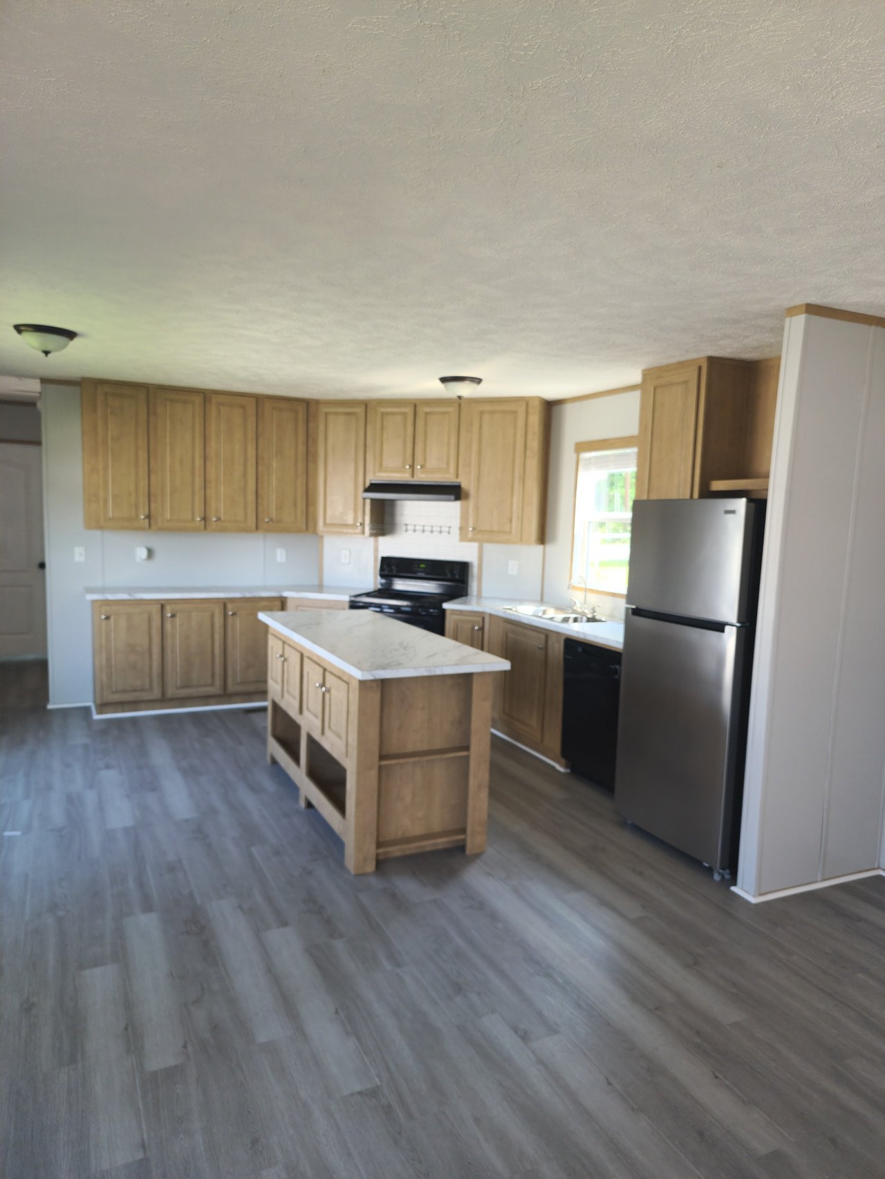 Rossville Multiplex: 601 James St