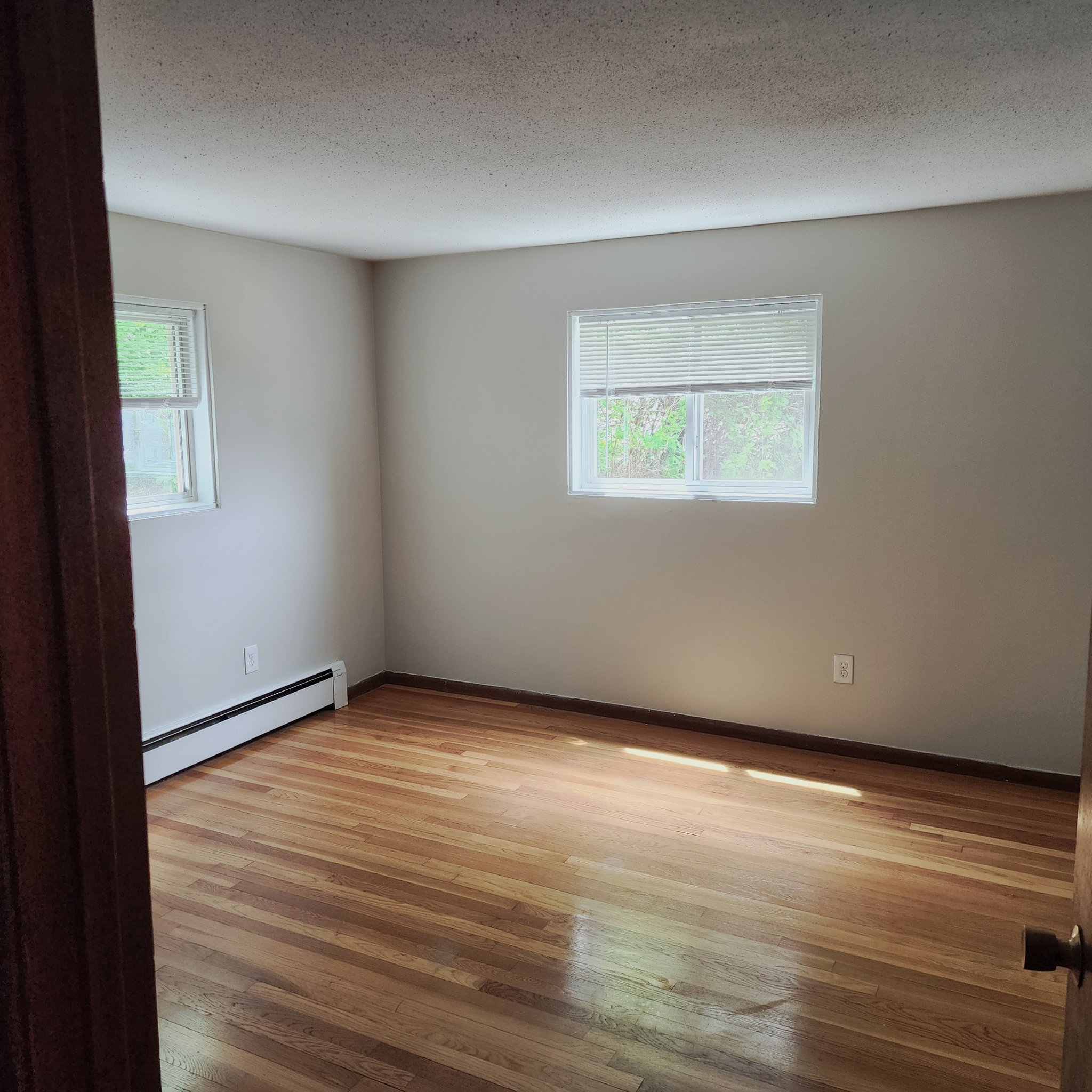 Marlborough Apartment: 160 west main st