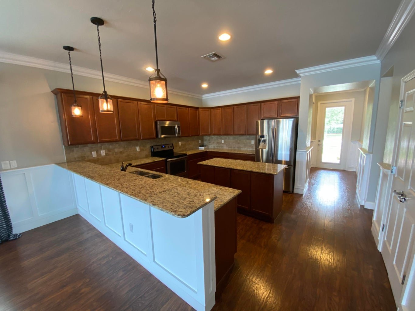 Wellington House: 9238 Wrangler Drive L