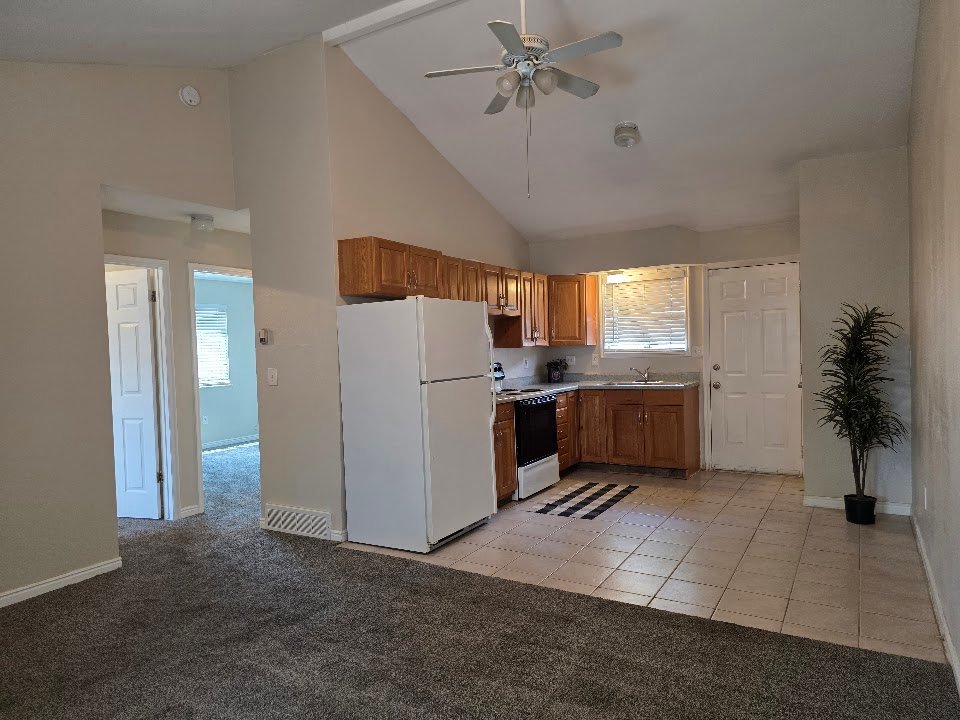 Salt Lake City House: 1521 W 900 S